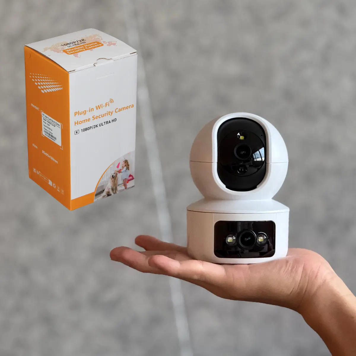 AI見守りカメラのサイズ感と外箱